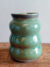 Vase-chenille-vert -craquelé